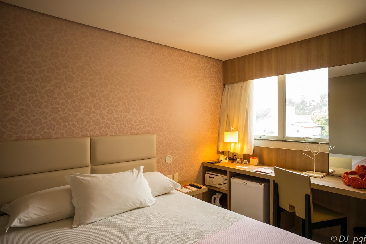 Iu-A Hotel Juazeiro do Norte Extérieur photo